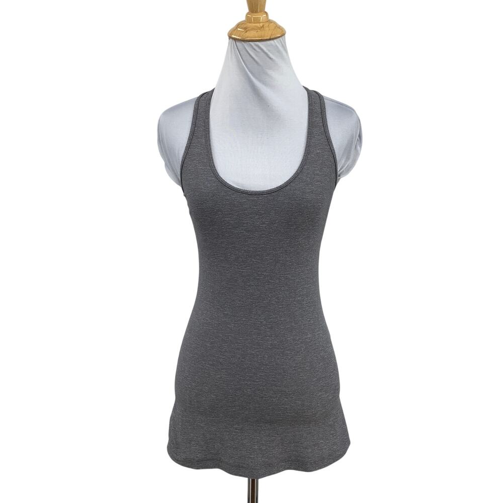 Lululemon Top Womens 4 Gray Cool Fitted Scoop Neck Racerback Tank Workout